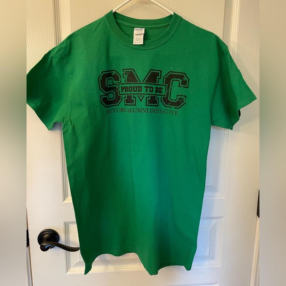 Gildan Green Short Sleeve Tee with Collegiate Design